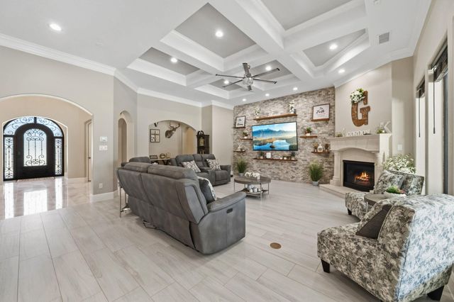 9019 Stone Oak Drive, Montgomery, TX 77316