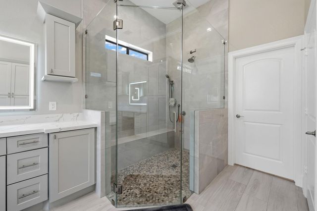 9019 Stone Oak Drive, Montgomery, TX 77316