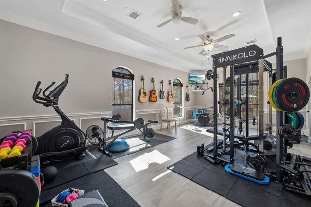 9019 Stone Oak Drive, Montgomery, TX 77316