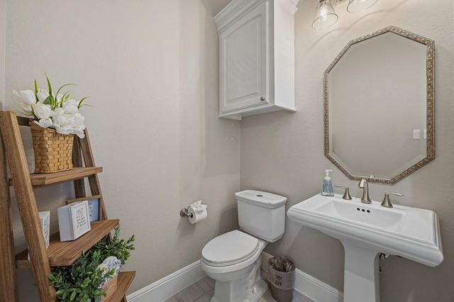 9019 Stone Oak Drive, Montgomery, TX 77316