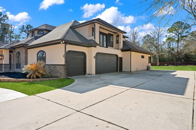 9019 Stone Oak Drive, Montgomery, TX 77316