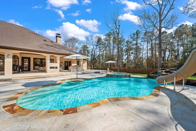 9019 Stone Oak Drive, Montgomery, TX 77316