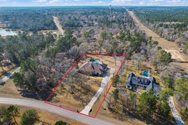 9019 Stone Oak Drive, Montgomery, TX 77316