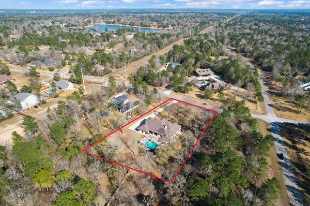 9019 Stone Oak Drive, Montgomery, TX 77316