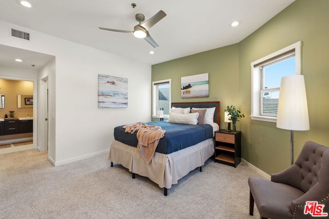 5016 Bakman Avenue 401, North Hollywood, CA 91601