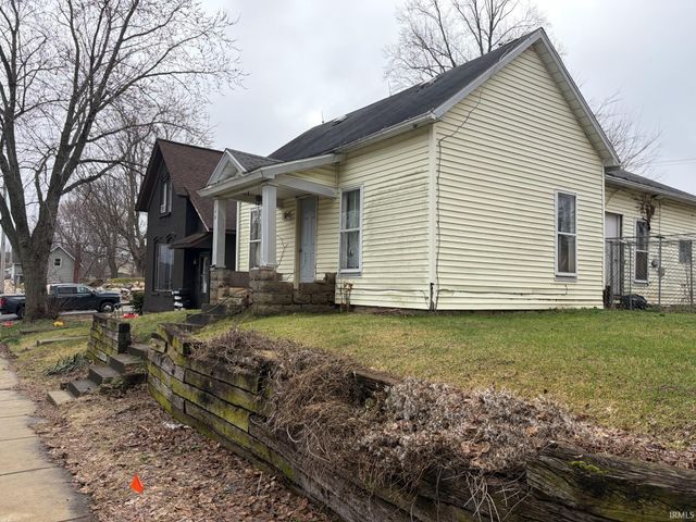 106 W Front Street, New Carlisle, IN 46552