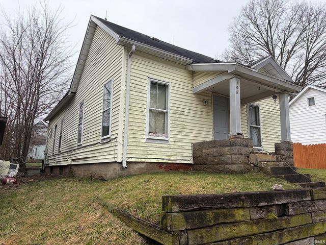 106 W Front Street, New Carlisle, IN 46552