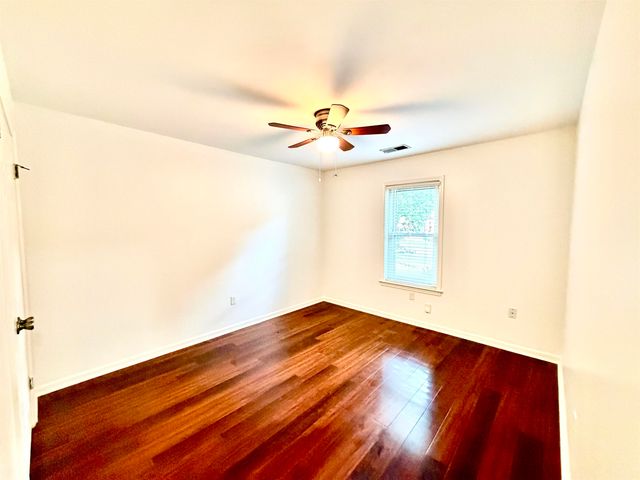 1466 FOX TRACE DR, Cordova, TN 38016