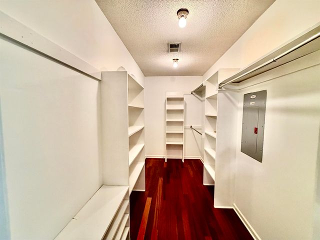 1466 FOX TRACE DR, Cordova, TN 38016