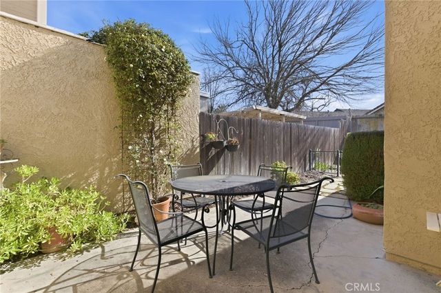 618 Queenanne Road, Paso Robles, CA 93446