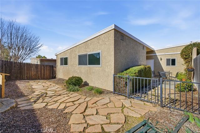 618 Queenanne Road, Paso Robles, CA 93446