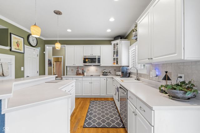 13221 Griffin Run, Carmel, IN 46033