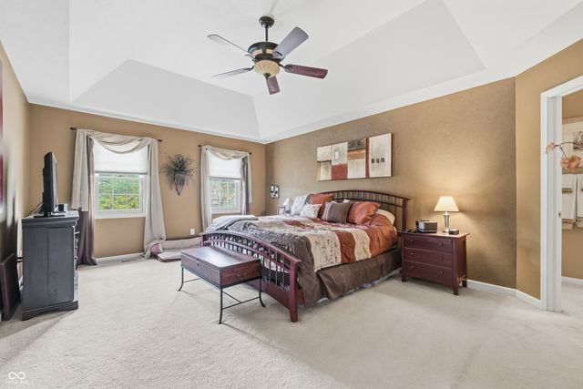 13221 Griffin Run, Carmel, IN 46033