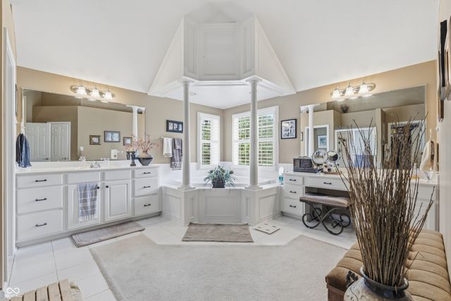 13221 Griffin Run, Carmel, IN 46033