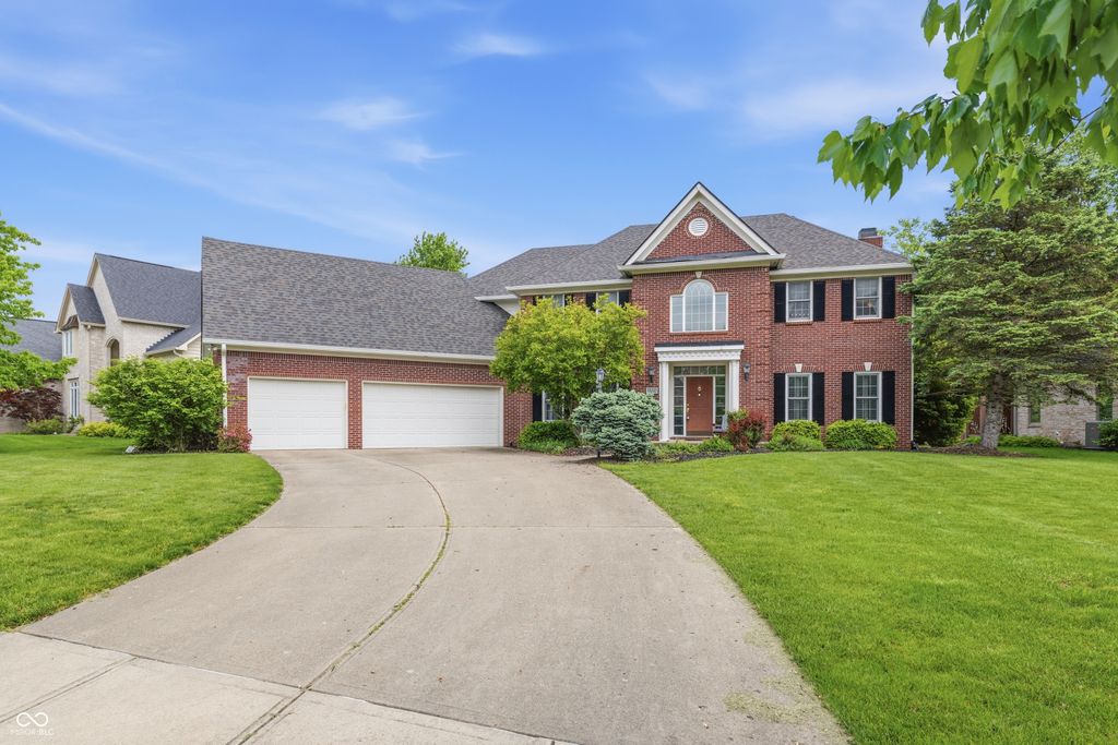 13221 Griffin Run, Carmel, IN 46033