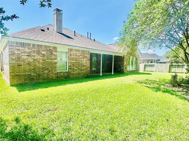 15923 Maple Shores Drive, Houston, TX 77044