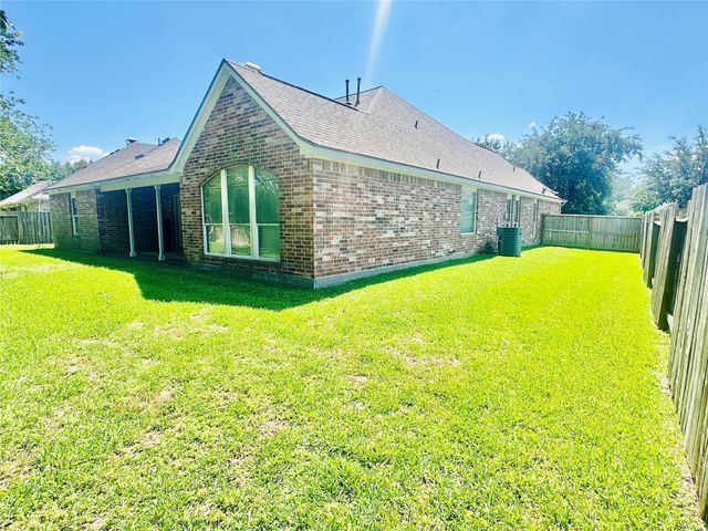 15923 Maple Shores Drive, Houston, TX 77044