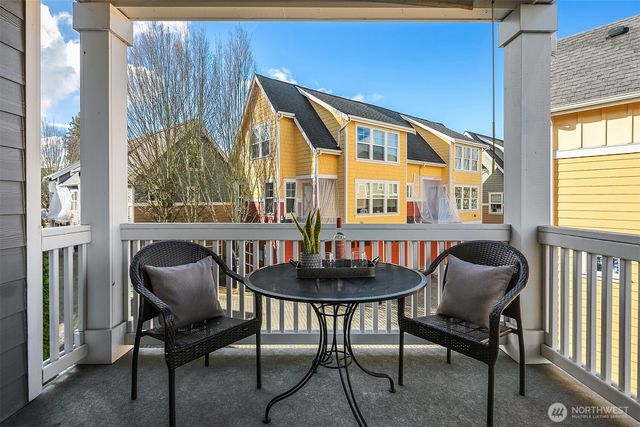 5950 31st Avenue SW, Seattle, WA 98126