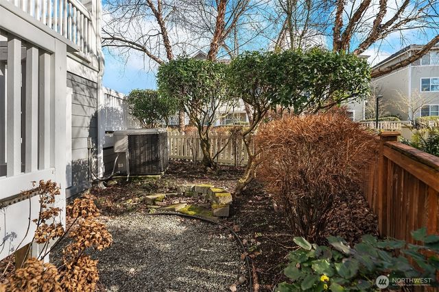 5950 31st Avenue SW, Seattle, WA 98126