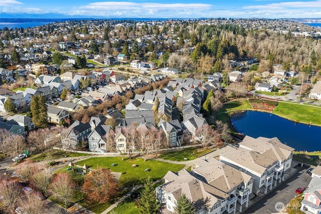 5950 31st Avenue SW, Seattle, WA 98126