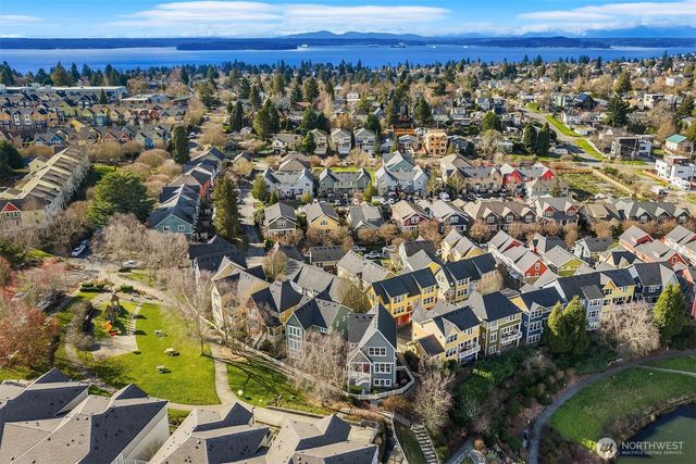 5950 31st Avenue SW, Seattle, WA 98126