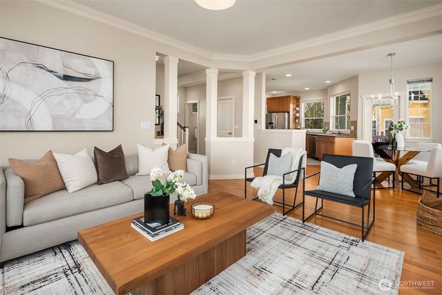 5950 31st Avenue SW, Seattle, WA 98126