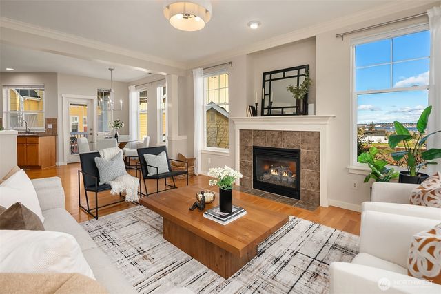 5950 31st Avenue SW, Seattle, WA 98126