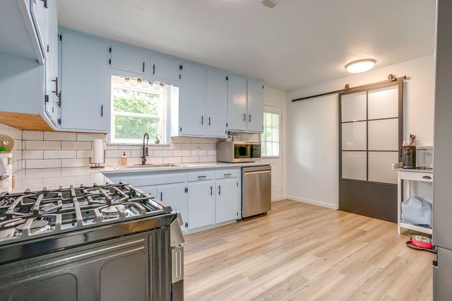 5517 Volder Drive, Fort Worth, TX 76114