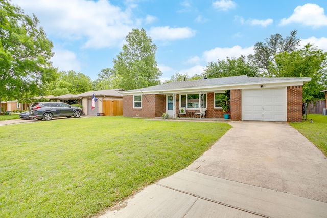 5517 Volder Drive, Fort Worth, TX 76114