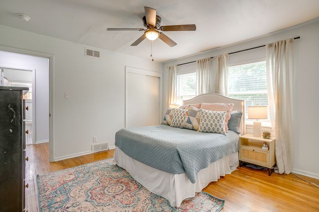 5517 Volder Drive, Fort Worth, TX 76114