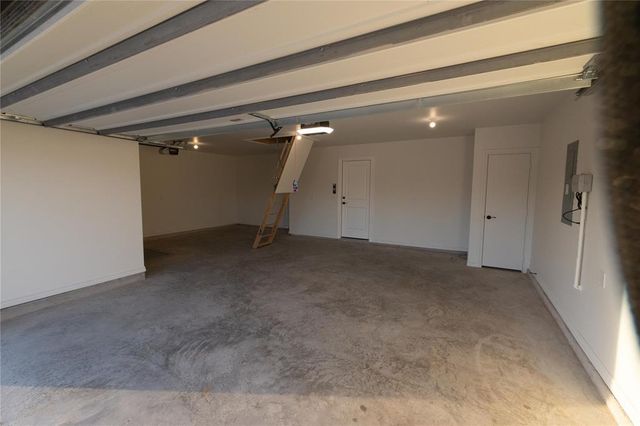 9317 NW 116th Street, Yukon, OK 73099