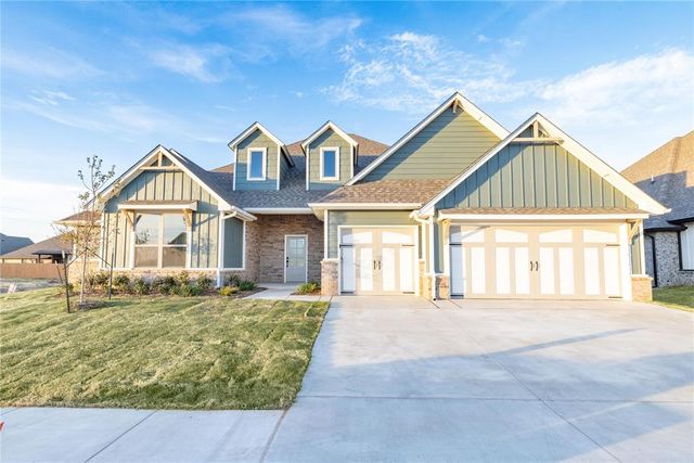 9317 NW 116th Street, Yukon, OK 73099