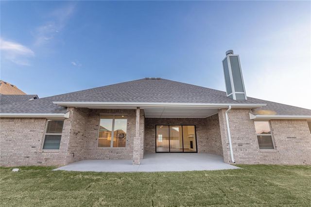 9317 NW 116th Street, Yukon, OK 73099