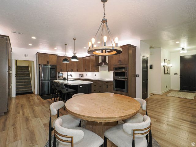 10716 S HAVEN DR, South Jordan, UT 84095