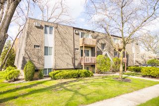 218 Madison Street 3D, Joliet, IL 60435