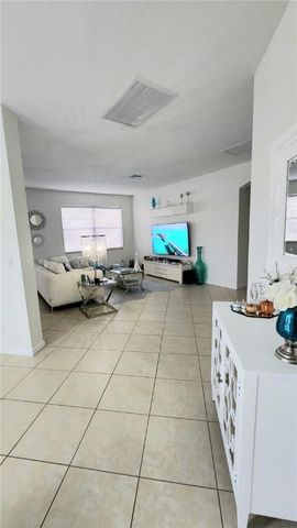 1807 SW Jamesport Drive, Port St. Lucie, Port St Lucie, FL 34953