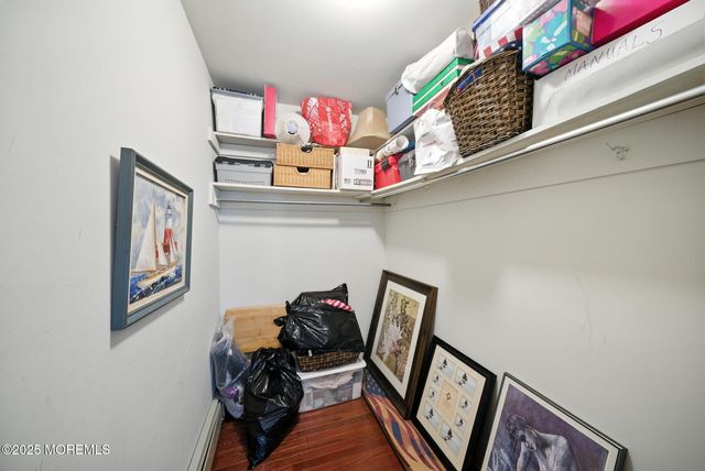 29 Park Avenue, Belford, NJ 07718