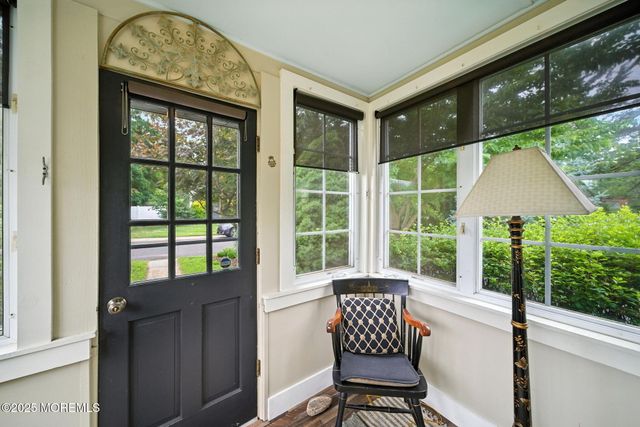 29 Park Avenue, Belford, NJ 07718