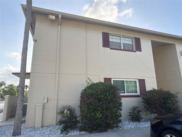 5505 HERNANDES DRIVE 210, Orlando, FL 32808