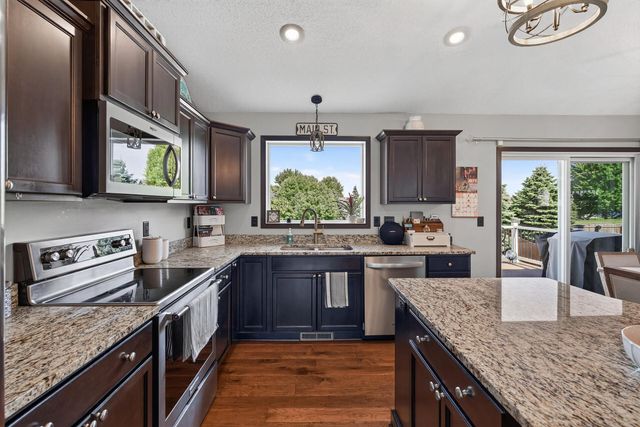 1671 Noric Street, Shakopee, MN 55379