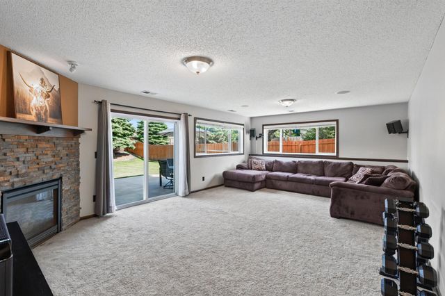 1671 Noric Street, Shakopee, MN 55379