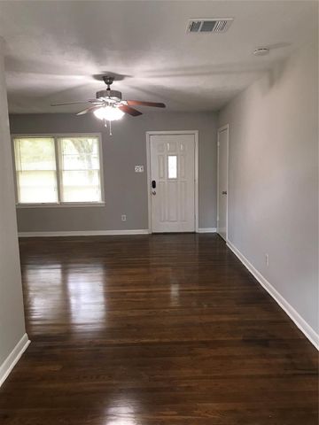 2702 N Camp Circle, La Marque, TX 77568
