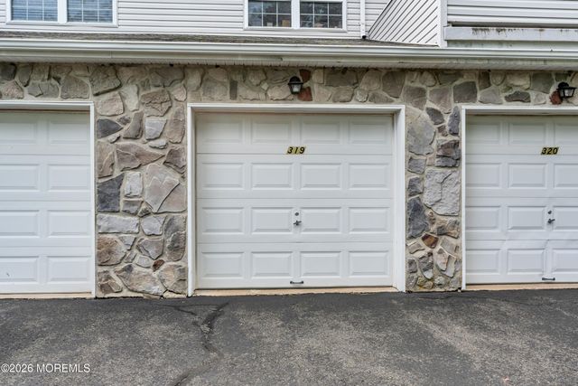 319 Deuce Drive, Wall, NJ 07719