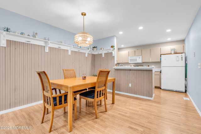 319 Deuce Drive, Wall, NJ 07719