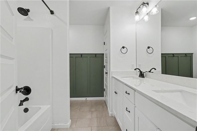 316 W Tyler Road, Farmington, AR 72730