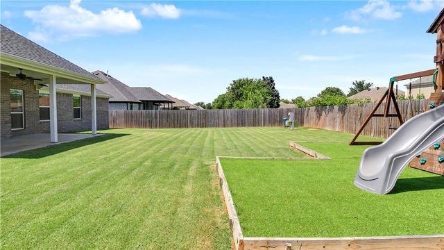 316 W Tyler Road, Farmington, AR 72730