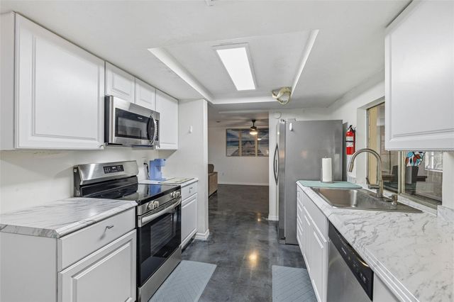 6410 WESTPORT DRIVE, Port Richey, FL 34668