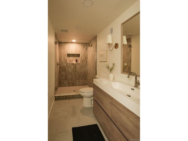 2920 S York St, Denver, CO 80210