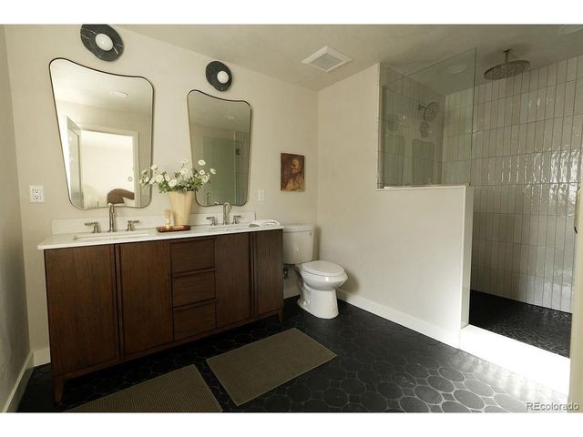 2920 S York St, Denver, CO 80210