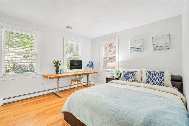 153 Walpole St, Dover, MA 02030